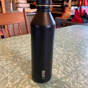 Nice 27oz/800ml MIIR Water Bottle Black Powder Coated Stainless Steel
